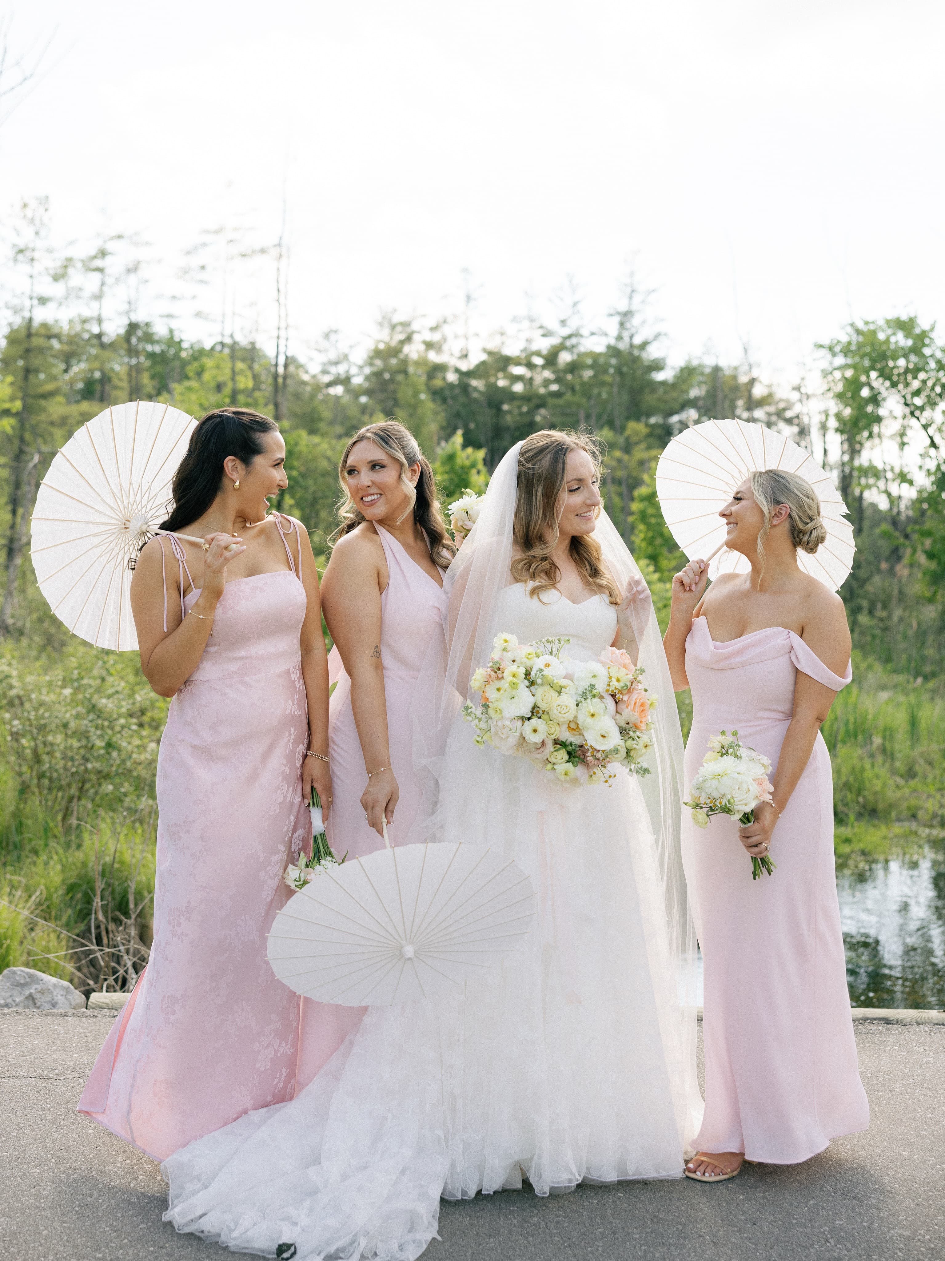 A wedding to remember in the most beautiful way π©·
πΈ @tamrosephotos
π @wbgolfclub / @pearleweddings
π @garden_shed_guelph
β£οΈ @planitrightevents
π @hair.makeupbyamandazack